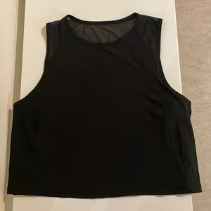 Lululemon crop top | size 6